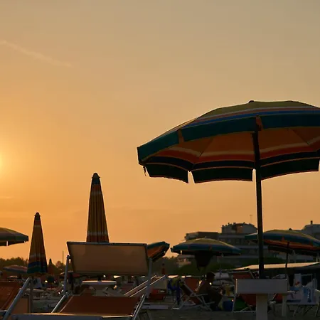 Flat With Shared Barbecue * Bibione